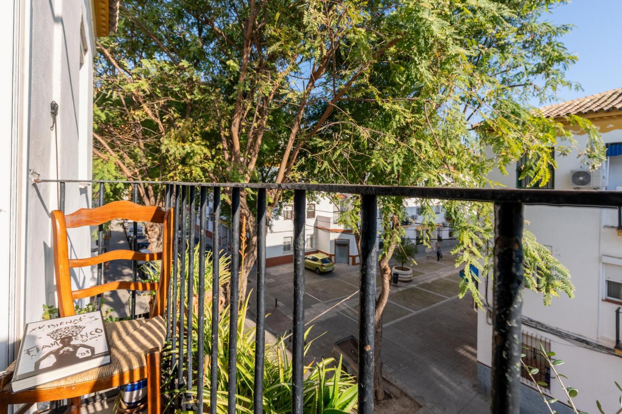 Apartamento Triana Los Remedios Siviglia Esterno foto