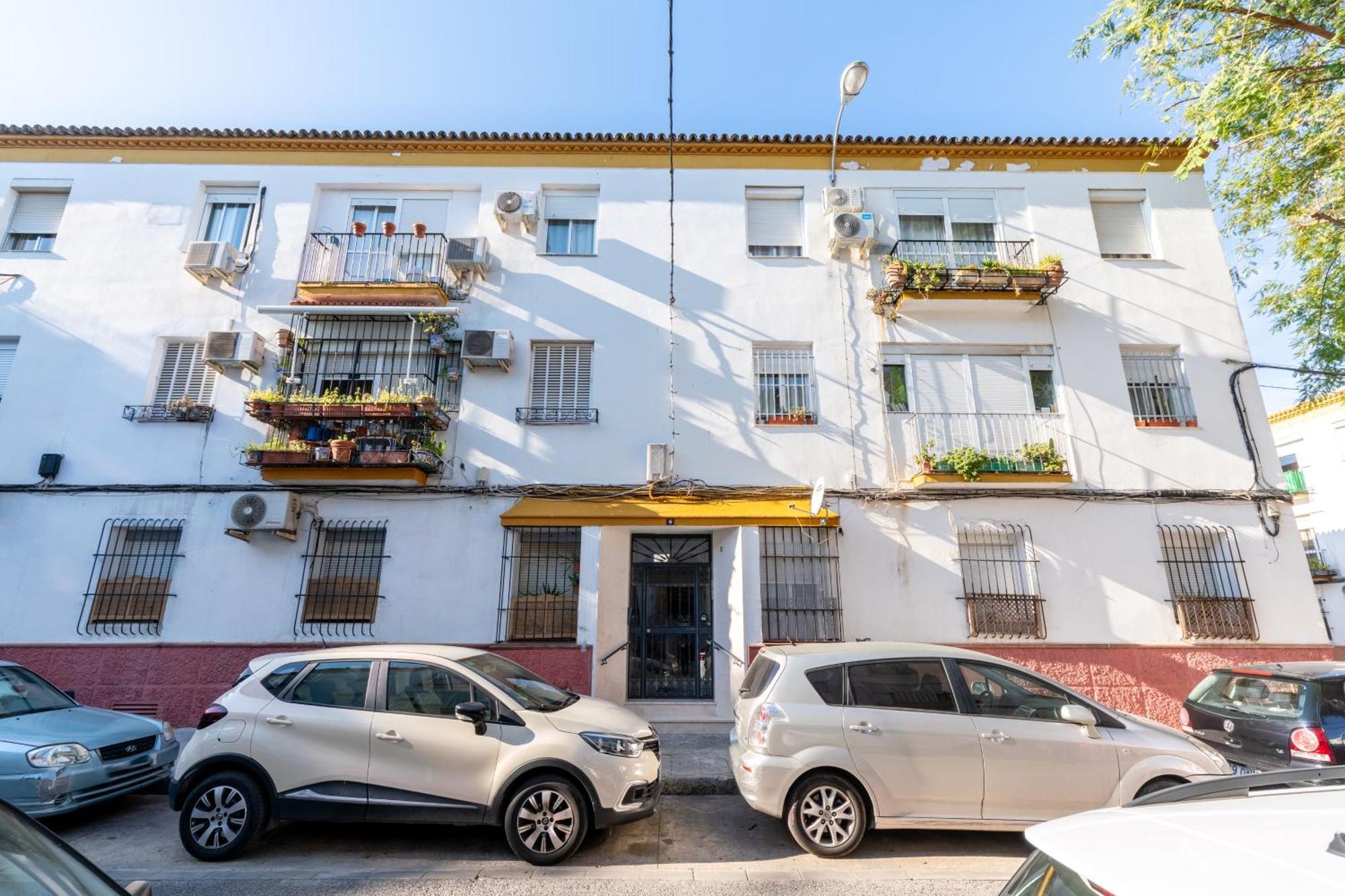 Apartamento Triana Los Remedios Siviglia Esterno foto