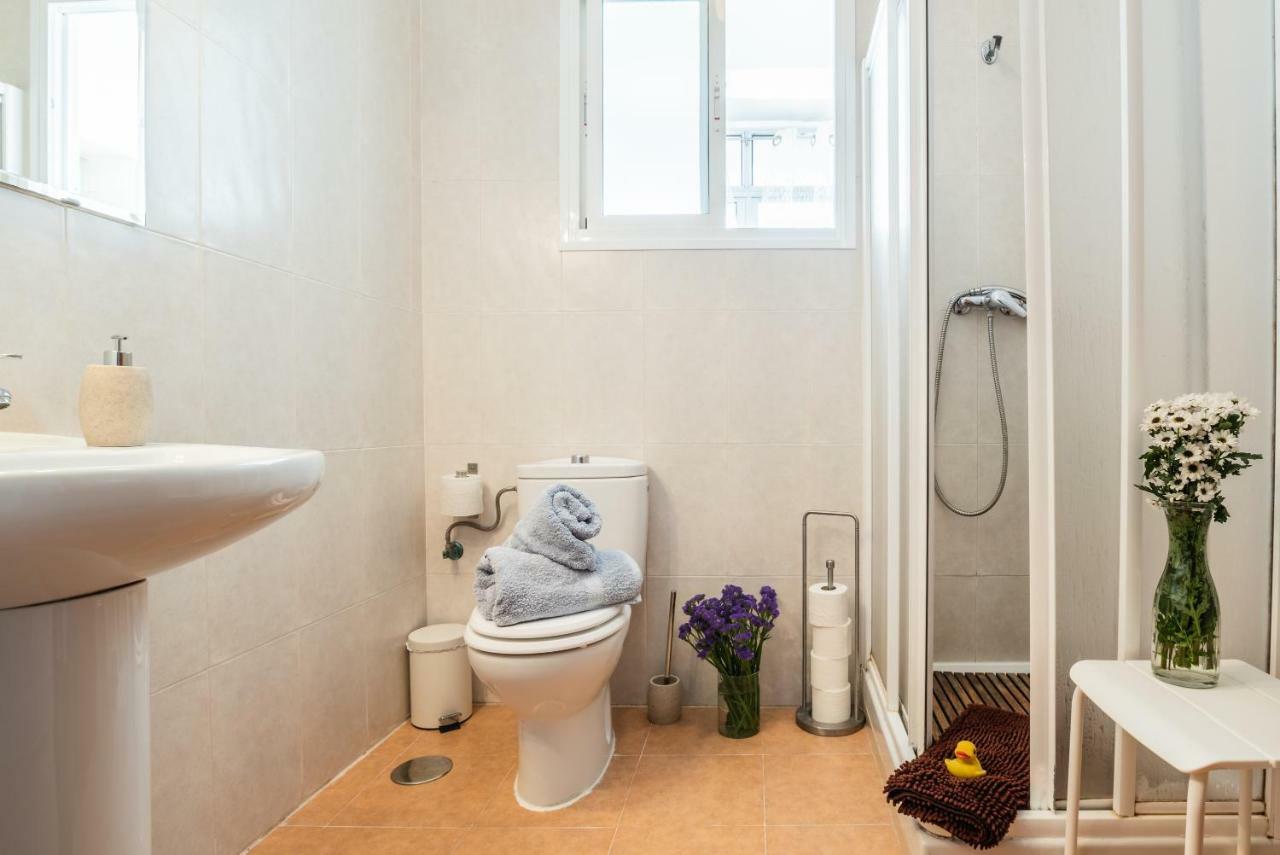 Apartamento Triana Los Remedios Siviglia Esterno foto